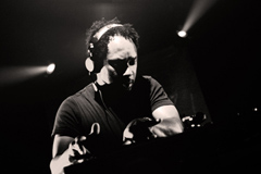 デリック・メイが13年振りにミックスCDを発表！